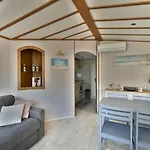 キャンプ場 Mobil'home Climatise 4 Pers Les Pommes De Pin La Palmyre Proche Zoo Et Plages *