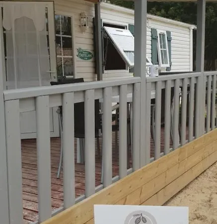 Mobil'home Climatise 4 Pers Les Pommes De Pin La Palmyre Proche Zoo Et Plages Kemp