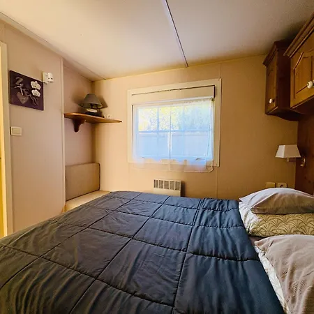 Mobil'home Climatise Terrain Prive Proche Du Zoo De La Palmyre Les Mathes