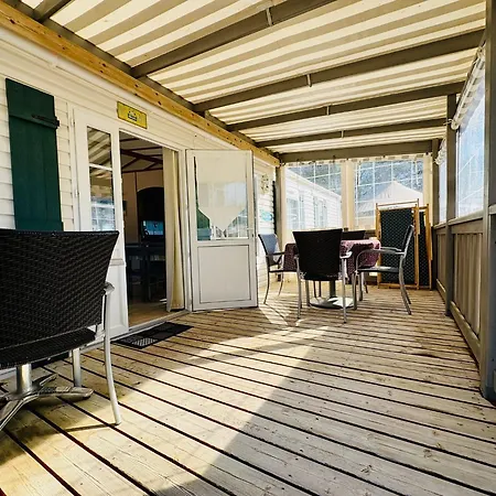 Mobil'home Climatise 4 Pers Les Pommes De Pin La Palmyre Proche Zoo Et Plages